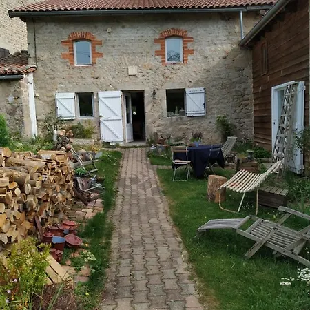 Au Perché * Aix-la-Fayette