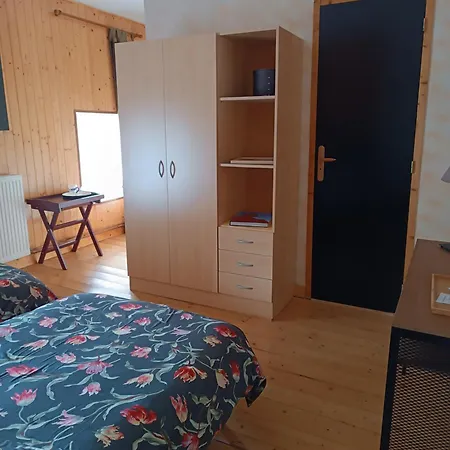 Au Perche בית אירוח Aix-la-Fayette