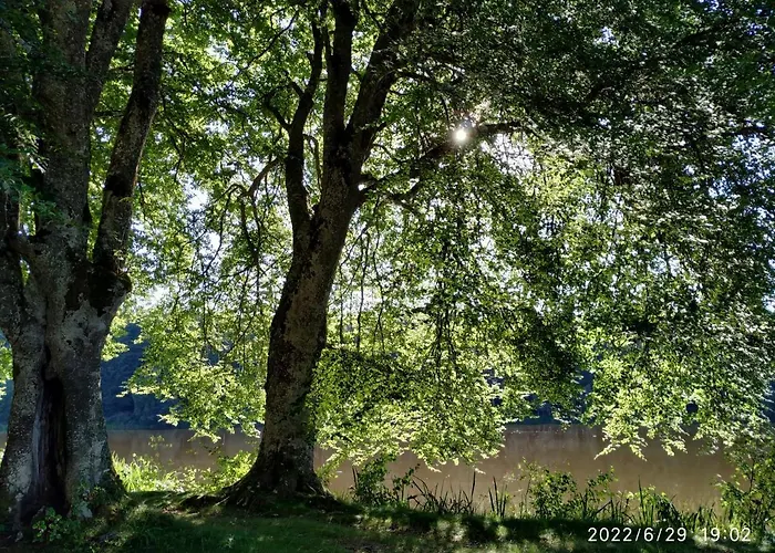 Au Perche * Aix-la-Fayette